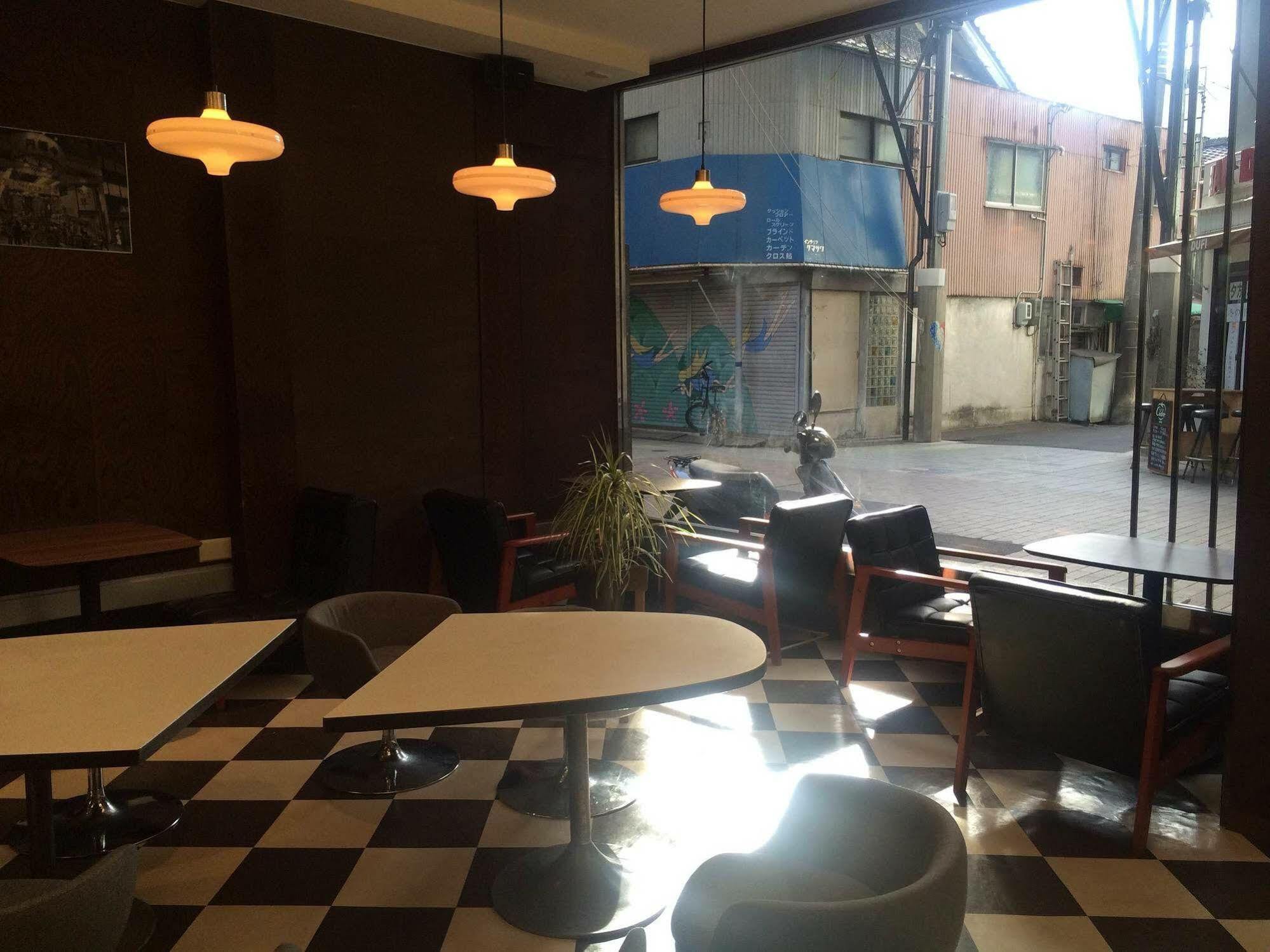 Cafe & Guest House Nagonoya Nagoya Eksteriør billede